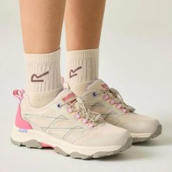 Sneakersy damscy Regatta Blaze II. Brązowe obuwie trekkingowe damskie Regatta. Za 239.50 zł.