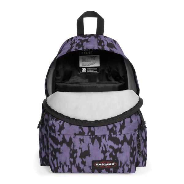 Plecak Eastpak Day Pak'R. Niebieskie plecaki męskie Eastpak, bez wzorów, z materiału. Za 245.50 zł.