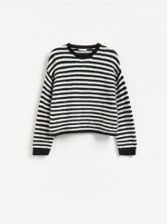 Sweter z domieszką wełny - czarny. Czarne swetry klasyczne damskie Reserved, l, z dzianiny, bez kołnierzyka. Za 119.99 zł.