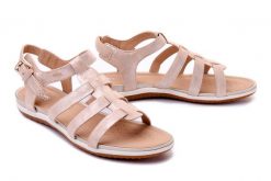 GEOX D72R6A 000MA C5004 sand, sandały damskie. Brązowe sandały damskie Geox, bez wzorów, bez obcasa. Za 343.92 zł.