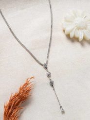 Lodie Silver Posrebrzany naszyjnik z cyrkoniami - dł. 50 cm rozmiar: onesize. Szare naszyjniki damskie Lodie Silver, metalowe. Za 82.99 zł.