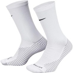 Skarpety sportowe uniseks Nike Strike Crew WC22. Białe skarpetki damskie Nike, bez wzorów. Za 50.99 zł.