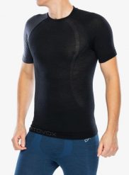 Koszulka termoaktywna męska Ortovox 120 Comp Light Short Sleeve. Czarne bielizna termoaktywna męska ORTOVOX, l, bez wzorów, z dzianiny. Za 350.89 zł.