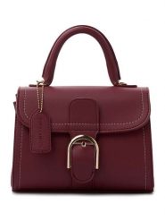 Vince Camuto Torebka w kolorze bordowym - 22 x 16 x 12 cm rozmiar: onesize. Czerwone torebki klasyczne damskie Vince Camuto, bez wzorów, z materiału, bez dodatków. Za 144.95 zł.
