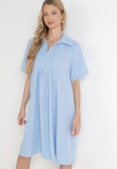 Niebieska Rozkloszowana Sukienka z Zakładkami i Kołnierzykiem Alisano. Niebieskie sukienki damskie Born2be, na lato, z aplikacjami, bez kołnierzyka, bez ramiączek, midi, rozkloszowane. W wyprzedaży za 87.99 zł.