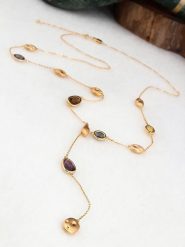 Pierres de Jade Pozłacany naszyjnik z elementami ozdobnymi - dł. 50 cm rozmiar: onesize. Brązowe naszyjniki damskie Pierres de Jade, pozłacane. Za 113.99 zł.