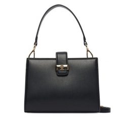Torebka Tommy Hilfiger. Czarne torebki klasyczne damskie Tommy Hilfiger, bez wzorów, bez dodatków. Za 569.99 zł.