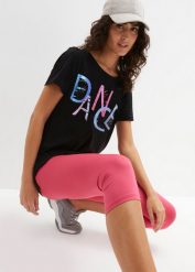 T-shirt z nadrukiem w stylu retro. Czarne t-shirty damskie bonprix, bez wzorów, bez kołnierzyka. Za 59.99 zł.