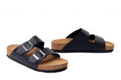 RIEKER V6391-00 black, klapki damskie. Czarne klapki damskie Rieker, bez wzorów, bez obcasa. Za 289.90 zł.