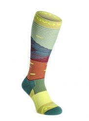 Skarpety merino Ortovox All Mountain Long Socks. Zielone skarpetki męskie ORTOVOX, bez wzorów, z materiału. Za 169.29 zł.