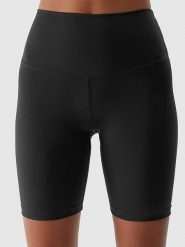 4F Szorty sportowe w kolorze czarnym rozmiar: S. Czarne spodenki sportowe damskie 4f, s, z materiału, outdoorowe. Za 51.95 zł.