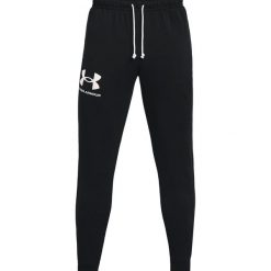 Spodnie sportowe męskie Under Armour Ua Rival Terry Jogger 001. Czarne spodnie dresowe męskie Under Armour, z dresówki. Za 129.99 zł.