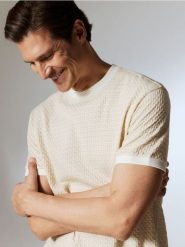 T-shirt regular fit - beżowy. Brązowe t-shirty męskie Reserved, l, bez wzorów, z bawełny, bez kołnierzyka. Za 89.99 zł.