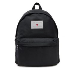 Plecak LOVE MOSCHINO. Czarne plecaki damskie Love Moschino, bez wzorów, sportowe. Za 489.99 zł.