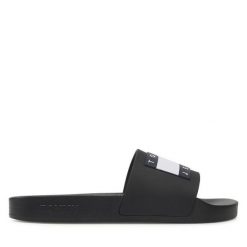 Klapki Tommy Jeans. Czarne klapki damskie Tommy Jeans, bez wzorów, z jeansu, bez obcasa. Za 129.99 zł.