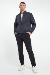 Spodnie męskie DynamicSake JOOP!. Spodnie materiałowe męskie Joop!, bez wzorów. Za 989.00 zł.