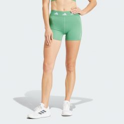 Szorty Sportowe Damskie Adidas Techfit. Zielone spodenki sportowe damskie Adidas, xs, z materiału, na fitness i siłownię. Za 103.00 zł.
