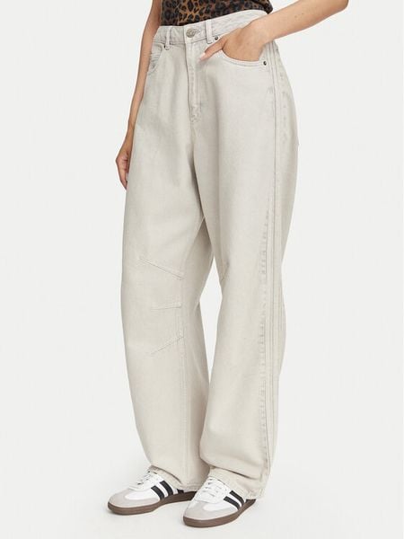 Adidas Jeansy KQ6475 Szary jasny Barrel Fit. Szare jeansy damskie Adidas. Za 369.99 zł.