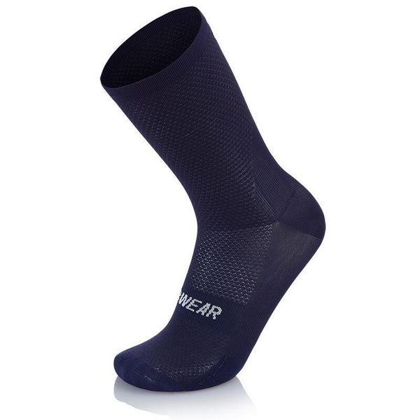 Skarpetki Mb Wear Pro H15. Niebieskie skarpetki damskie MB WEAR, bez wzorów. Za 139.50 zł.