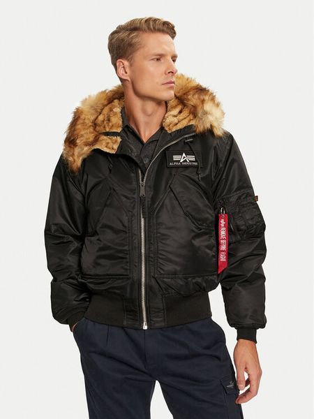 Alpha Industries Kurtka zimowa 113145 Czarny Regular Fit. Czarne kurtki męskie Alpha Industries, na zimę, m, bez wzorów, z syntetyku, bez kaptura. Za 839.99 zł.