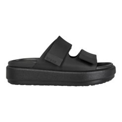 Klapki damskie Crocs Brooklyn Luxe. Czarne klapki damskie Crocs, bez wzorów, z materiału, bez obcasa. Za 431.00 zł.