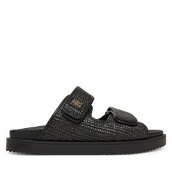 Klapki Tommy Hilfiger. Czarne klapki damskie Tommy Hilfiger, bez wzorów, bez obcasa. Za 399.99 zł.