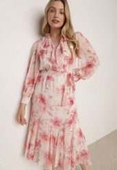 Różowa Zwiewna Sukienka z Długim Rękawem Falbanami i Wiązanym Paskiem Aezera. Czerwone sukienki damskie Born2be, do pracy, l, bez wzorów, z jeansu, biznesowe, bez kołnierzyka, bez ramiączek, maxi, proste. Za 229.99 zł.