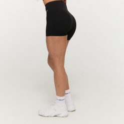 Szorty damskie fitness slim czarne BEAT. Czarne spodenki sportowe damskie GYMBEAM, s, z elastanu, do biegania. Za 85.90 zł.