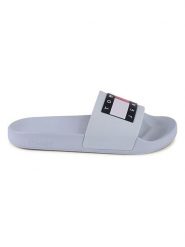 Tommy Hilfiger Shoes Klapki w kolorze błękitnym rozmiar: 37. Niebieskie klapki damskie Tommy Hilfiger Shoes, bez wzorów, bez obcasa. Za 469.99 zł.