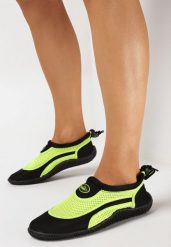 Czarno-Zielone Buty Sportowe do Wody ze Ściągaczem i Elastyczną Podeszwą Indal. Czarne buty sportowe na co dzień damskie Born2be, bez wzorów, żeglarskie. Za 29.99 zł.