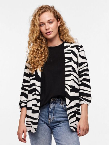 Pieces Marynarka Bosella 17126850 Czarny Regular Fit. Czarne marynarki i żakiety damskie Pieces, s, bez wzorów, z syntetyku. Za 119.99 zł.