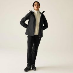 Damska wodoodporna kurtka Torrek Breathe Easy. Czarne kurtki damskie Dare 2b, bez wzorów, bez kaptura. W wyprzedaży za 499.99 zł.