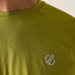 Koszulka Dare 2B Accelerate. Zielone t-shirty sportowe męskie Dare 2b, l, z materiału, bez ramiączek, do biegania. Za 129.00 zł.