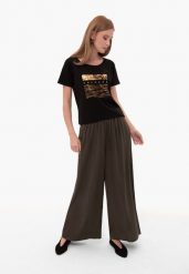 Koszulka z nadrukiem T-QUEEN. Brązowe t-shirty damskie Volcano, m, bez wzorów, z bawełny, bez kołnierzyka. Za 59.99 zł.