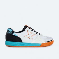 Buty piłkarskie męskie MUNICH G-3 Indoor blanco. Białe buty sportowe na co dzień męskie munich, z syntetyku, bez zapięcia, do piłki nożnej. Za 199.99 zł.