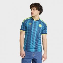 Koszulka wyjazdowa Kolumbia 26. Niebieskie t-shirty sportowe męskie Adidas, bez ramiączek, do piłki nożnej, climacool (adidas). Za 439.00 zł.