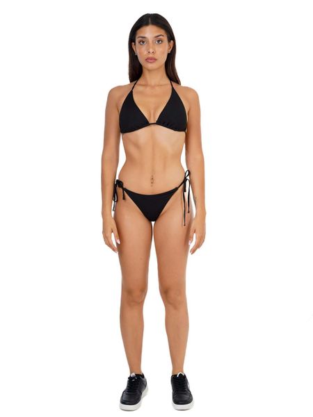 Odzież sportowa na co dzień na siłownię. Czarna bikini damskie LEONE 1947 APPAREL, bez wzorów. Za 84.16 zł.