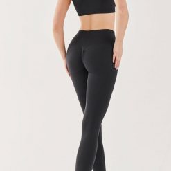 Czarne bezszwowe legginsy Leggins Shape Gabriella efekt pushup. Czarne legginsy damskie Gabriella, l, bez wzorów, z dzianiny. Za 99.00 zł.