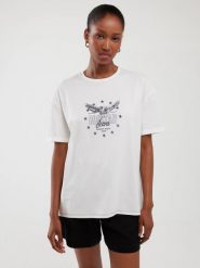 Koszulka damska oversize z nadrukiem biała Serta 100. Białe t-shirty damskie Big Star, l, bez wzorów, z bawełny, bez kołnierzyka. W wyprzedaży za 29.99 zł.