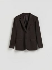 Marynarka slim fit z wełną - brązowy. Brązowe marynarki męskie Reserved, bez wzorów, z tkaniny. Za 499.99 zł.