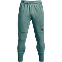 Spodnie męskie Under Armour Accelerate Off Pitch. Zielone spodnie sportowe męskie Under Armour, z bawełny. Za 290.00 zł.