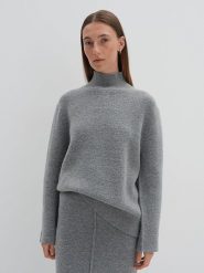 Someday Sweter w kolorze szarym rozmiar: 38. Szare swetry klasyczne damskie Someday, z wełny, bez kołnierzyka. Za 217.99 zł.