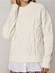 Sweter z ozdobnym splotem z domieszką wełny - kremowy. Białe swetry klasyczne damskie Sinsay, l, z wełny, bez kołnierzyka. Za 69.99 zł.