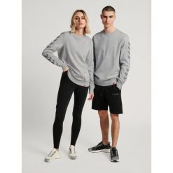 Bluza fitness dla dorosłych Hummel hml LEGACY chevron. Szare bluzy sportowe damskie HUMMEL, xs, bez wzorów, bez ramiączek, bez kaptura. Za 170.00 zł.