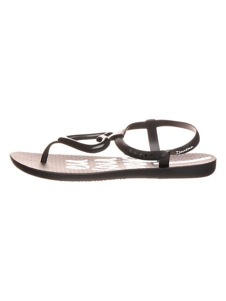 Ipanema Sandały w kolorze czarnym rozmiar: 35/36. Czarne sandały damskie Ipanema, bez wzorów, bez obcasa. Za 69.58 zł.