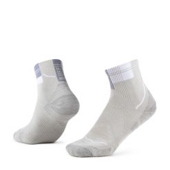Skarpety biegowe Buff Coolnet Quarter Sock CQ. Szare skarpetki męskie Buff, bez wzorów, z elastanu. Za 99.90 zł.