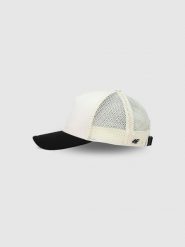 4F Czapka trucker z daszkiem uniseks - biała L/XL. Białe czapki z daszkiem damskie 4f, bez wzorów, z syntetyku. W wyprzedaży za 59.99 zł.