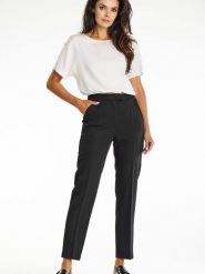 Spodnie Damskie Model A675 Black - awama. Czarne spodnie materiałowe damskie Awama, bez wzorów, z elastanu, eleganckie. Za 343.20 zł.