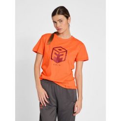 Damski bawełniany T-shirt Hummel OFF - Grid. Brązowe t-shirty damskie HUMMEL, bez wzorów, z bawełny, bez kołnierzyka. Za 125.50 zł.