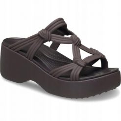 Sandały Dla Dorosłych Crocs Brooklyn Knot Sky Sandal. Brązowe sandały damskie Crocs, bez wzorów, z materiału, bez obcasa, na koturnie. Za 299.99 zł.